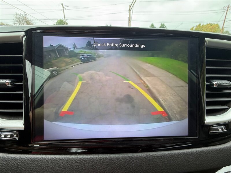 2024 Chrysler Pacifica Touring L - Photo 22 - Portland, OR 97202