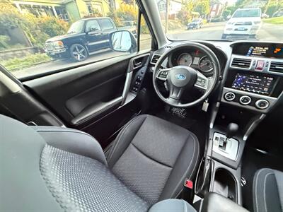 2016 Subaru Forester 2.5i - Photo 19 - Portland, OR 97202