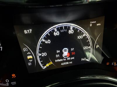 2020 Jeep Grand Cherokee Laredo   - Photo 21 - Portland, OR 97202