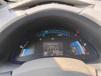 2011 Nissan LEAF SV - Photo 14 - Portland, OR 97202