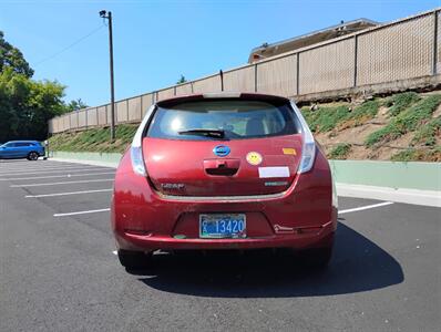 2011 Nissan LEAF SV - Photo 6 - Portland, OR 97202