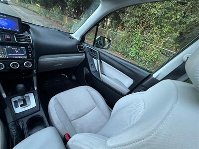 2016 Subaru Forester 2.5i Premium - Photo 19 - Portland, OR 97202
