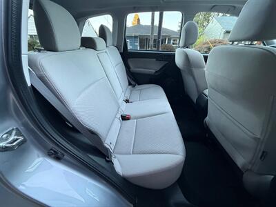 2016 Subaru Forester 2.5i Premium - Photo 15 - Portland, OR 97202