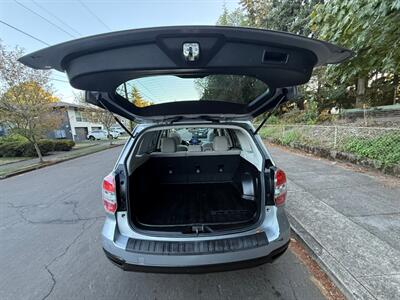 2016 Subaru Forester 2.5i Premium - Photo 7 - Portland, OR 97202