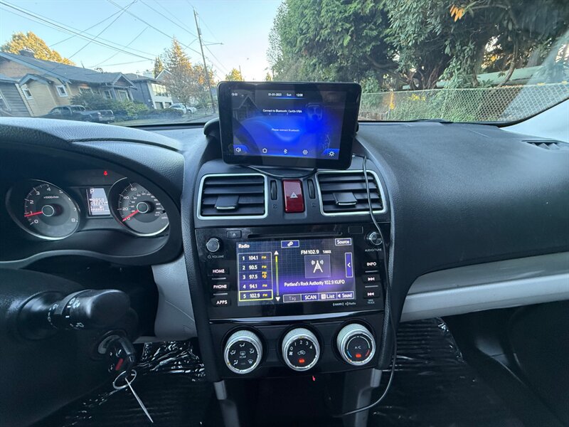2016 Subaru Forester 2.5i Premium - Photo 18 - Portland, OR 97202