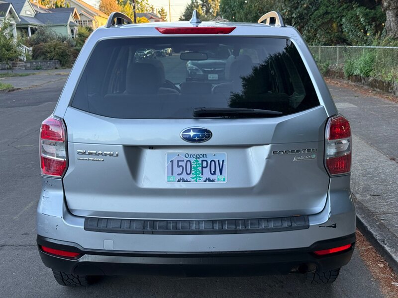 2016 Subaru Forester 2.5i Premium - Photo 5 - Portland, OR 97202