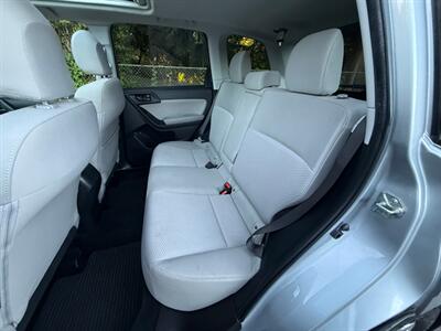 2016 Subaru Forester 2.5i Premium - Photo 16 - Portland, OR 97202