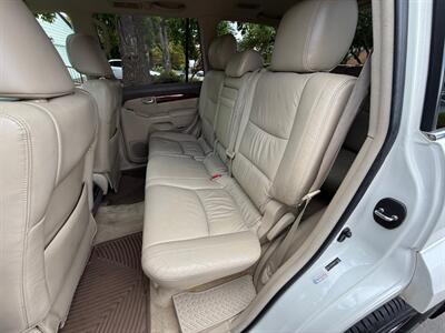 2009 Lexus GX 470   - Photo 16 - Portland, OR 97202