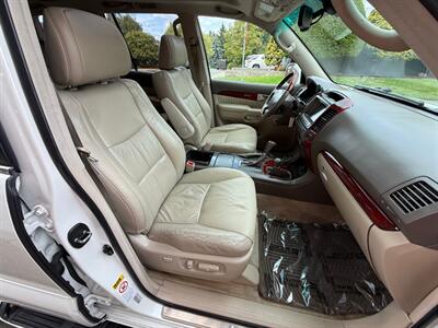 2009 Lexus GX 470   - Photo 12 - Portland, OR 97202