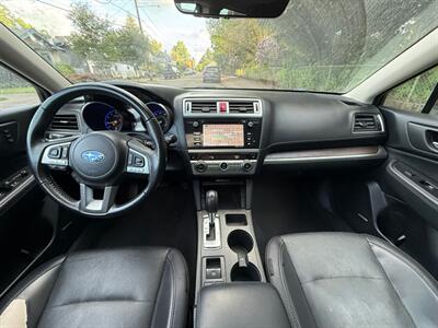 2017 Subaru Outback 3.6R Limited   - Photo 15 - Portland, OR 97202