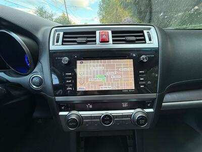 2017 Subaru Outback 3.6R Limited   - Photo 16 - Portland, OR 97202