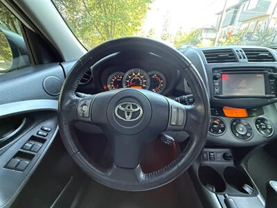 2012 Toyota RAV4 Limited - Photo 20 - Portland, OR 97202