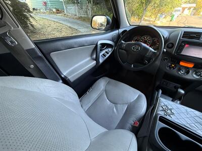 2012 Toyota RAV4 Limited - Photo 19 - Portland, OR 97202