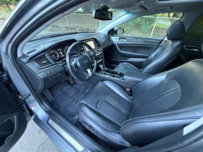 2018 Hyundai SONATA Limited   - Photo 8 - Portland, OR 97202