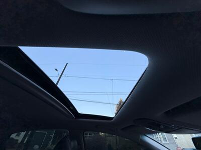 2018 Hyundai SONATA Limited   - Photo 12 - Portland, OR 97202