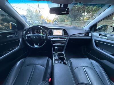 2018 Hyundai SONATA Limited   - Photo 15 - Portland, OR 97202