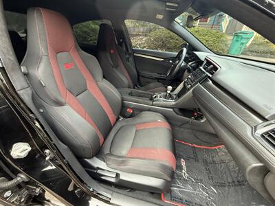 2020 Honda Civic Si - Photo 11 - Portland, OR 97202
