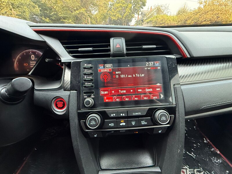 2020 Honda Civic Si - Photo 17 - Portland, OR 97202