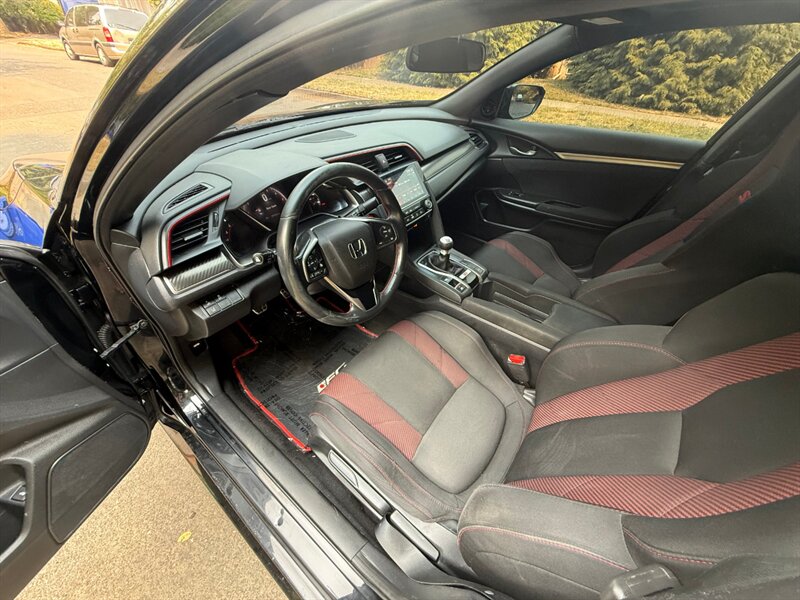 2020 Honda Civic Si - Photo 8 - Portland, OR 97202
