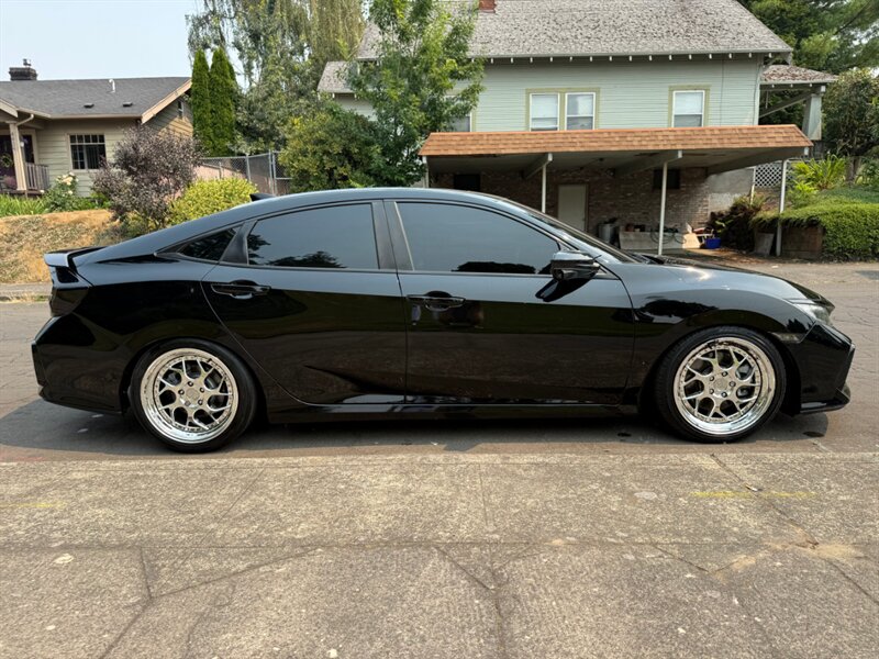 2020 Honda Civic Si - Photo 6 - Portland, OR 97202
