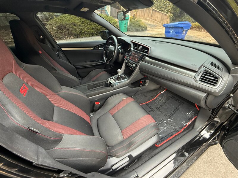 2020 Honda Civic Si - Photo 10 - Portland, OR 97202