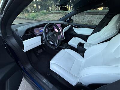 2019 Tesla Model X Standard Range   - Photo 9 - Portland, OR 97202