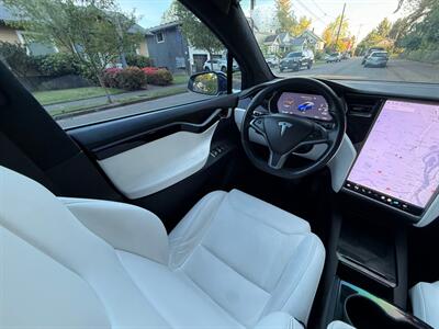 2019 Tesla Model X Standard Range   - Photo 19 - Portland, OR 97202