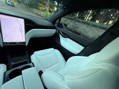 2019 Tesla Model X Standard Range   - Photo 18 - Portland, OR 97202
