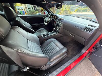 2011 Dodge Challenger R/T   - Photo 11 - Portland, OR 97202