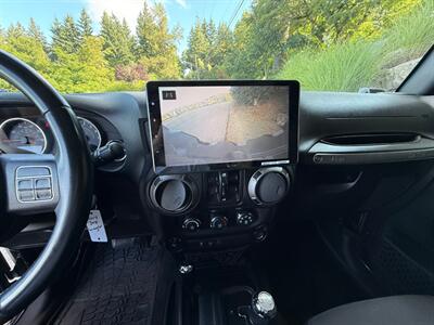 2017 Jeep Wrangler Unlimited Sport S   - Photo 24 - Portland, OR 97202