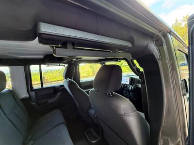 2017 Jeep Wrangler Unlimited Sport S   - Photo 16 - Portland, OR 97202