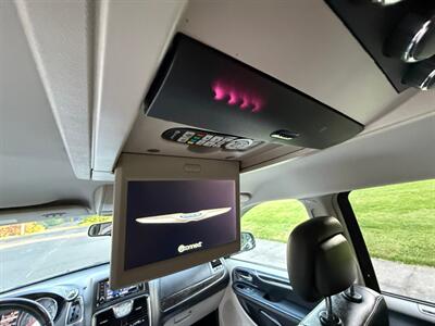 2016 Chrysler Town & Country Touring - Photo 15 - Portland, OR 97202