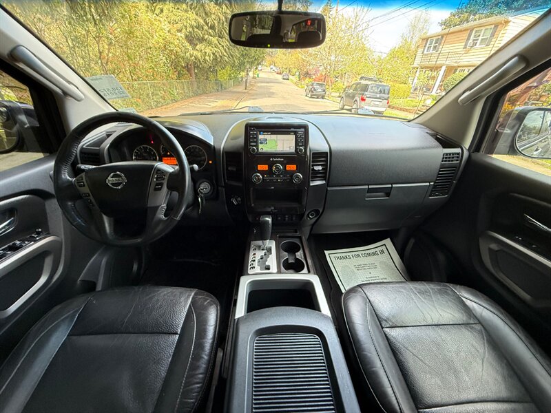 2015 Nissan Titan SL - Photo 14 - Portland, OR 97202