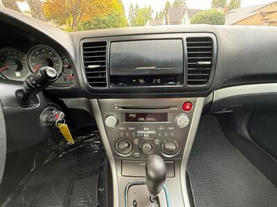 2009 Subaru Outback 2.5i Special Edition   - Photo 16 - Portland, OR 97202