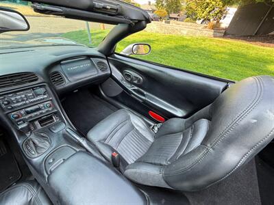 1998 Chevrolet Corvette   - Photo 19 - Portland, OR 97202