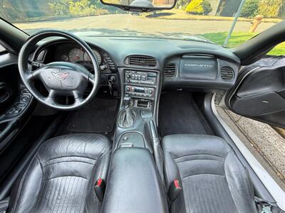 1998 Chevrolet Corvette   - Photo 17 - Portland, OR 97202