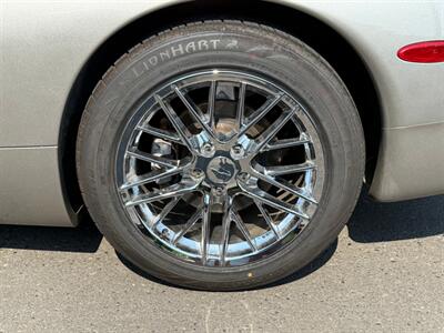 1998 Chevrolet Corvette   - Photo 11 - Portland, OR 97202