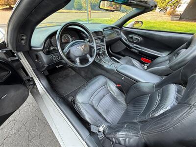 1998 Chevrolet Corvette   - Photo 13 - Portland, OR 97202