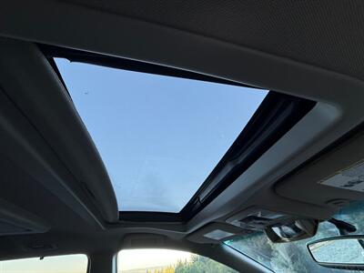 2015 Toyota Sienna XLE Premium 8-Passenger   - Photo 11 - Portland, OR 97202