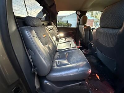 2002 Chevrolet Avalanche 1500 4dr 1500   - Photo 13 - Portland, OR 97202
