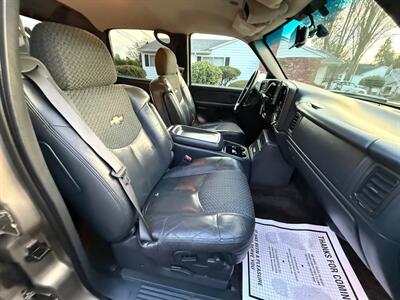 2002 Chevrolet Avalanche 1500 4dr 1500   - Photo 12 - Portland, OR 97202