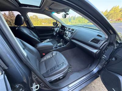 2016 Subaru Legacy 3.6R Limited   - Photo 9 - Portland, OR 97202