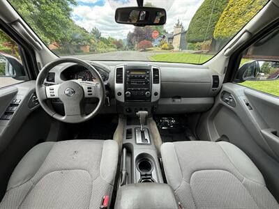 2012 Nissan Frontier SV V6 - Photo 14 - Portland, OR 97202