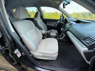 2015 Subaru Forester 2.5i   - Photo 12 - Portland, OR 97202