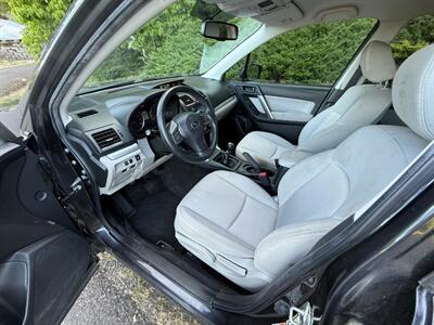 2015 Subaru Forester 2.5i   - Photo 9 - Portland, OR 97202