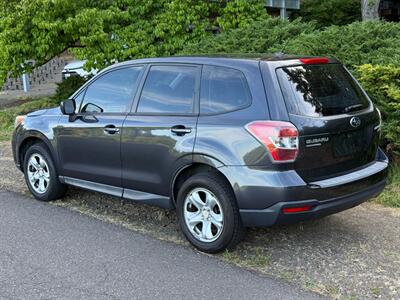 2015 Subaru Forester 2.5i   - Photo 3 - Portland, OR 97202