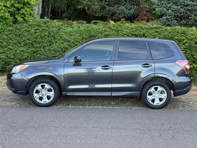 2015 Subaru Forester 2.5i   - Photo 2 - Portland, OR 97202