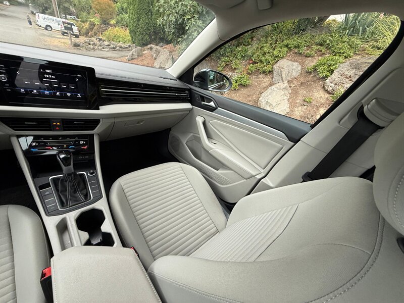 2025 Volkswagen Jetta S - Photo 15 - Portland, OR 97202
