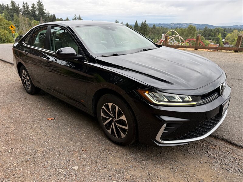 2025 Volkswagen Jetta S - Photo 6 - Portland, OR 97202