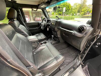 2012 Jeep Wrangler Unlimited Sahara   - Photo 11 - Portland, OR 97202